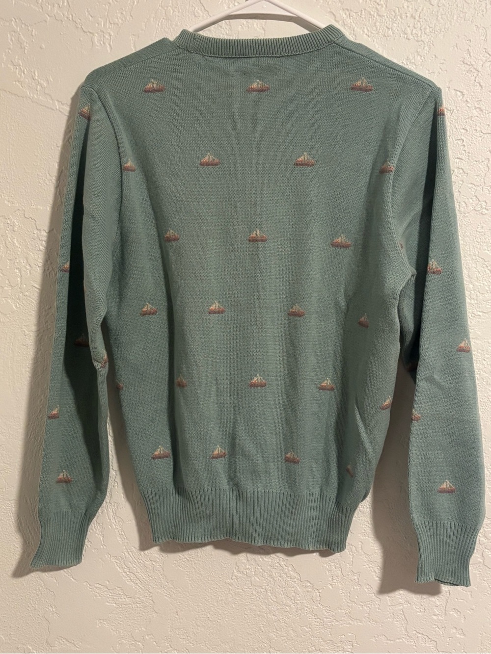 Vintage 80s/90s Crewneck Sweater in Sage Green with Sailboat Motif - Picture 4 of 7